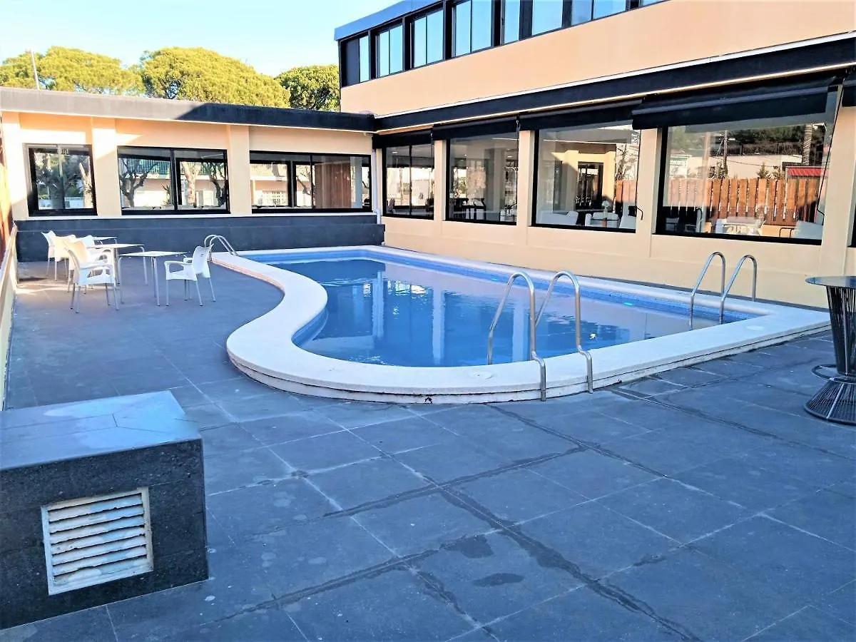 Hotel 153 Castelldefels