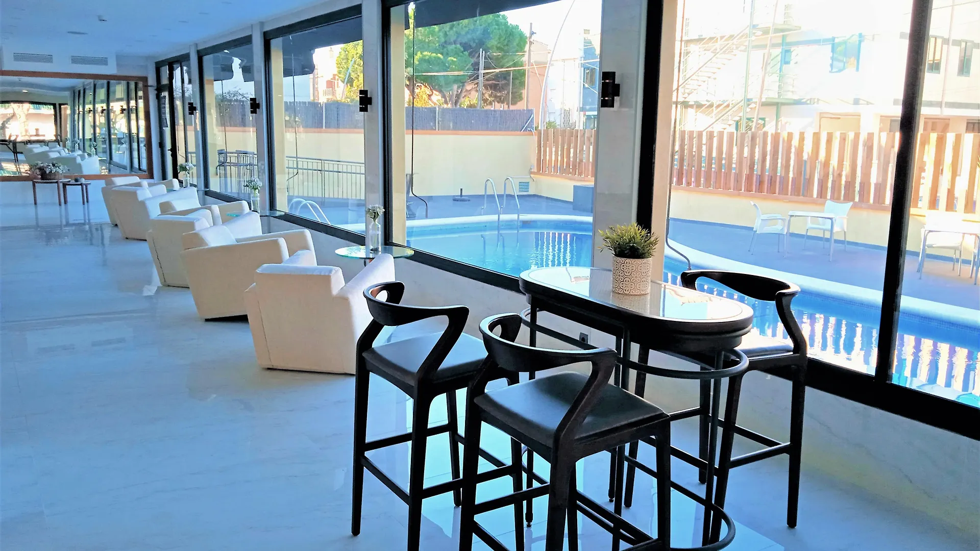 Hotel 153 Castelldefels