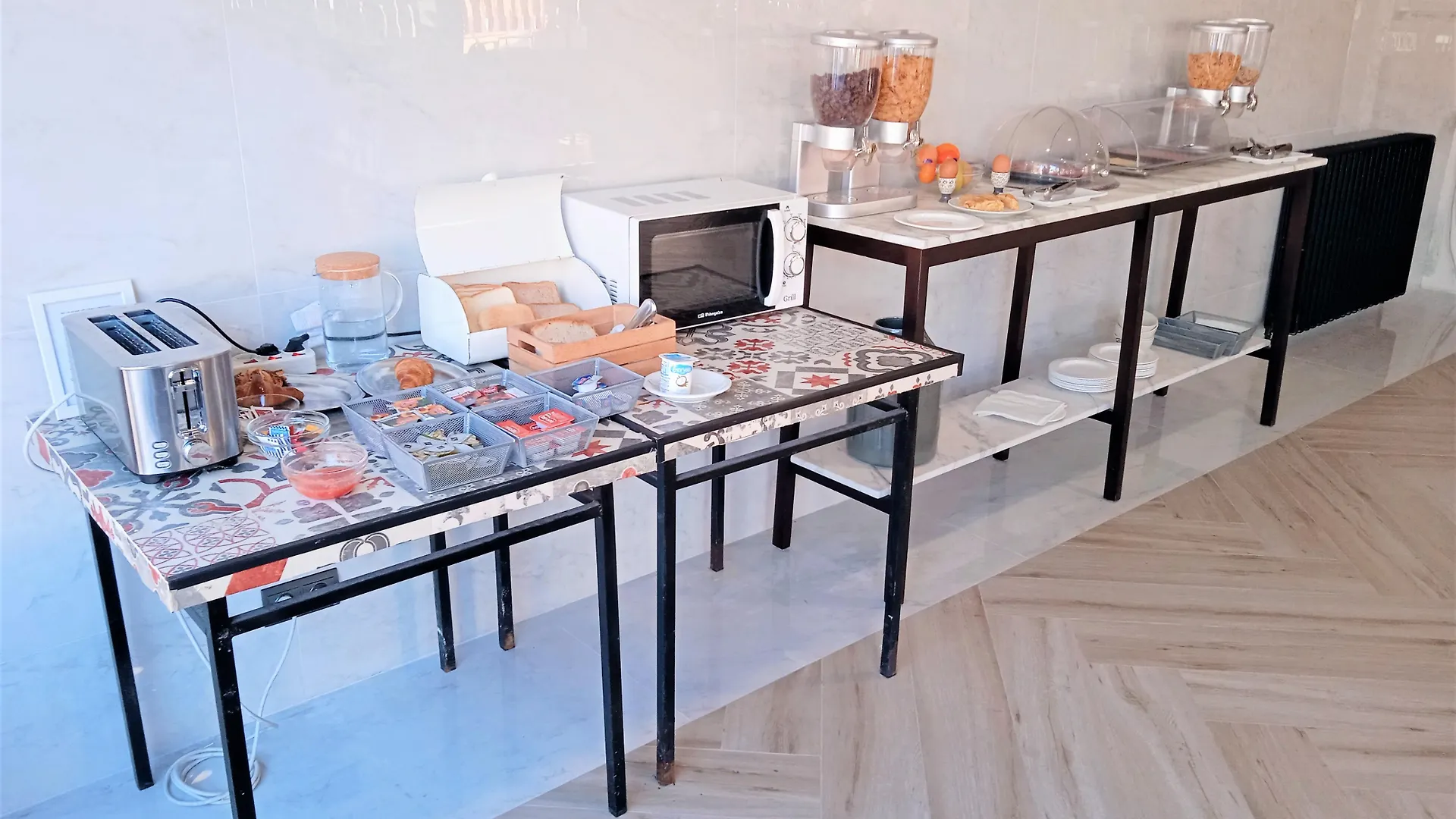Hotel 153 Castelldefels